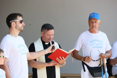 11. pohod bosonogih na Vovar (21)